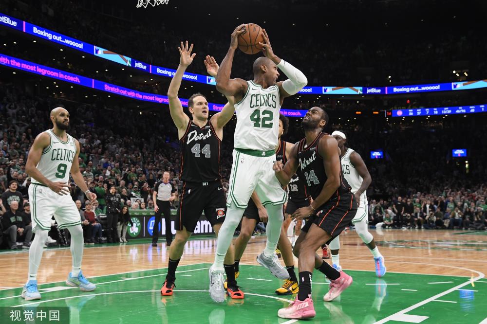 他的职业理 他的职业理