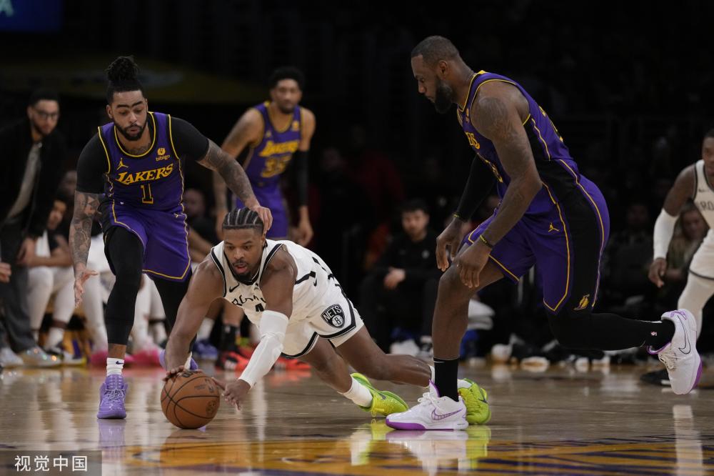 健且出色 健且出色