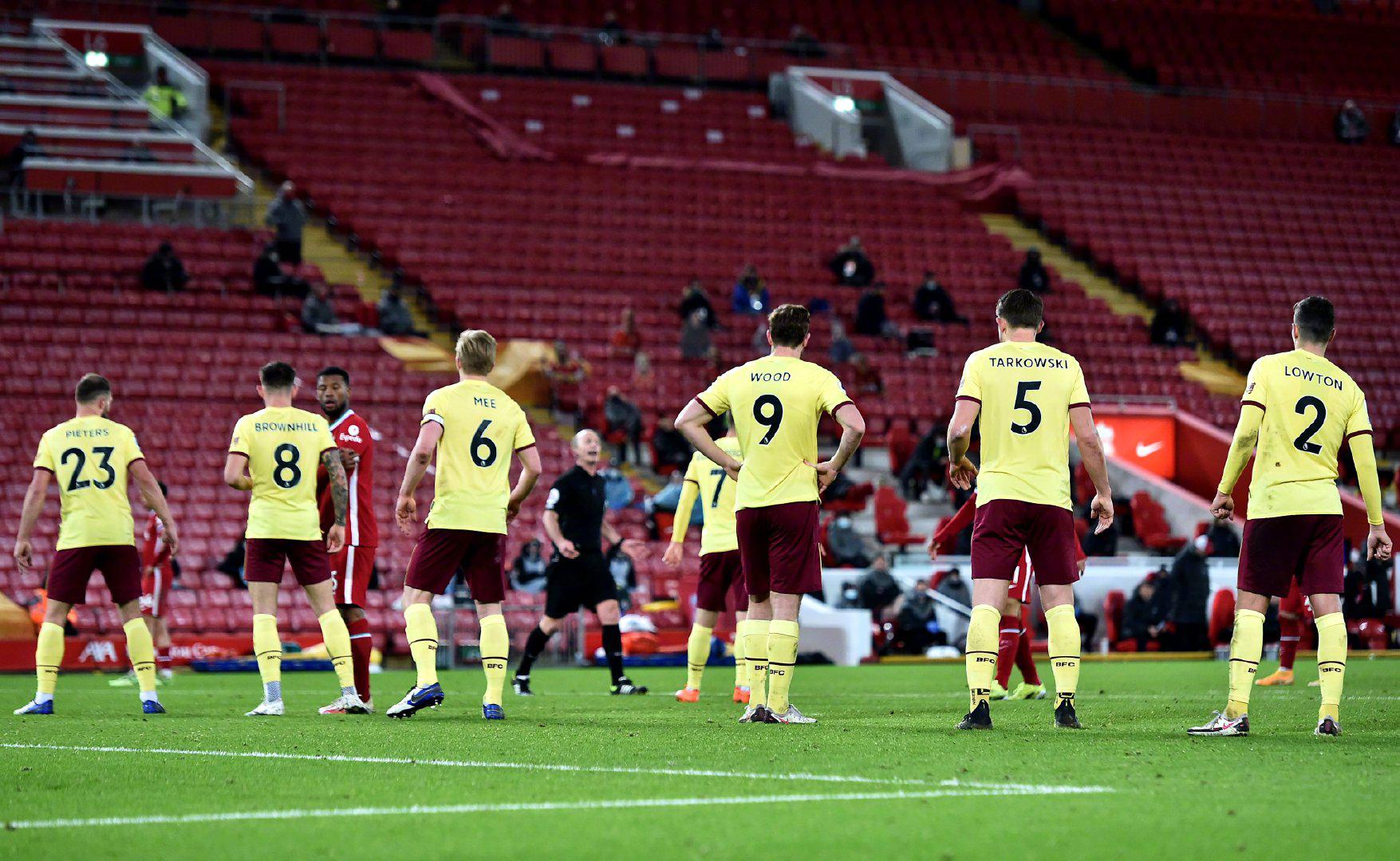 但他的决定 但他的决定